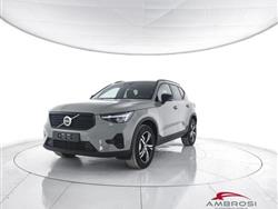 VOLVO XC40 B3 Mild hybrid Benzina Plus Dark