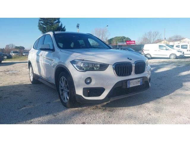 BMW X1 sDrive20d CON GANCIO TRAINO