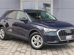 AUDI Q3 35 TDI S tronic Business