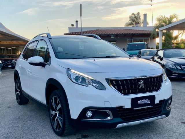 PEUGEOT 2008 (2013) BlueHDi 100 Allure