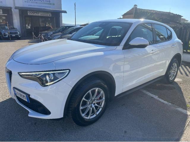 ALFA ROMEO Stelvio 2.2 t Business Q4 190cv auto my19