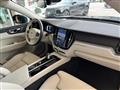 VOLVO XC60 B4 (d) AWD automatico Business