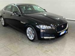 JAGUAR XF 2.0 D 180 CV aut. Prestige