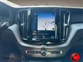 VOLVO XC60 B4 (d) AWD Geartronic R-design