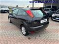 FORD FOCUS 1.8i 16V cat 3p. Trend