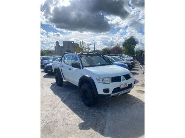 MITSUBISHI L200 D.cab 2.5 di-d Invite Plus