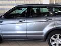 LAND ROVER RANGE ROVER EVOQUE 2.2 TD4 5p. Pure Tech Pack