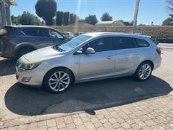 OPEL ASTRA 1.7 CDTI 110CV Station Wagon Cosmo