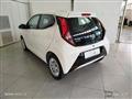 TOYOTA AYGO Connect 1.0 VVT-i   x-cool MMT