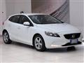 VOLVO V40 D2 1.6 Kinetic