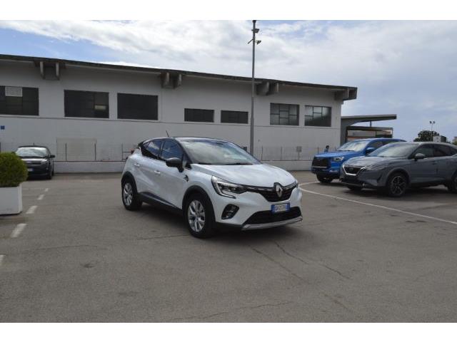 RENAULT NUOVO CAPTUR HYBRID Full Hybrid E-Tech 145 CV Intens