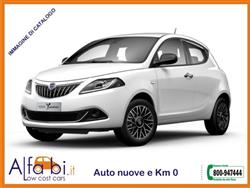 LANCIA YPSILON 1.0 FireFly 70CV Hybrid Platino + Pack Comfort