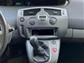 RENAULT SCENIC 1.6 16V Confort Authentique