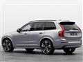 VOLVO XC90 T8 AWD automatico 7 posti Ultra Dark - MY25