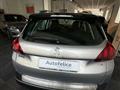 PEUGEOT 2008 (2013) BlueHDi 100 Active