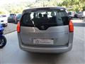 PEUGEOT 5008 1.6 HDi 112CV Tecno