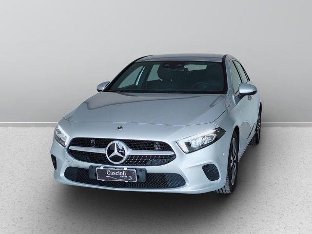 MERCEDES CLASSE CLA COUPE sse A - W177 2018 - A 180 d Sport auto