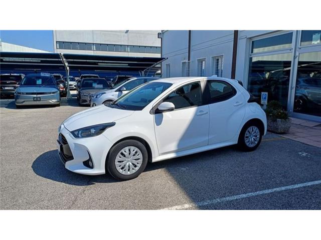 TOYOTA YARIS 1.0 5 porte Active