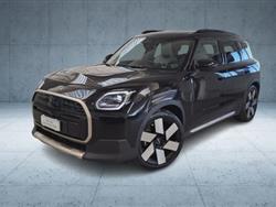 MINI NEW COUNTRYMAN E Favoured Countryman