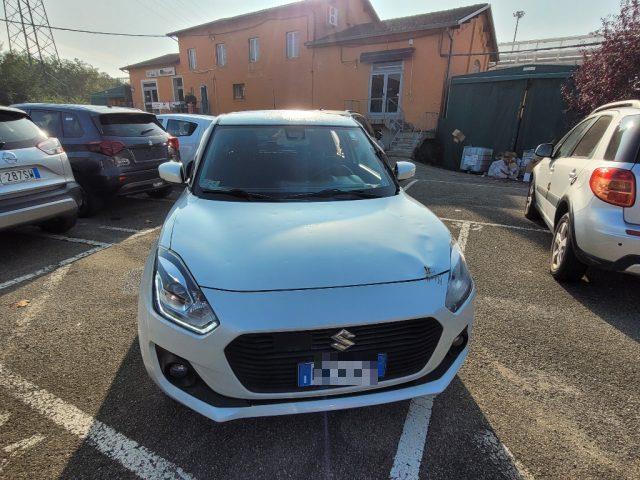 SUZUKI SWIFT 1.2 Hybrid Top