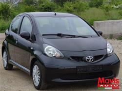 TOYOTA AYGO 1.0 12V VVT-i 5 porte Now Connect