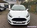 FORD FIESTA 5 porte IMPIANTO GPL DELLA CASA MADRE BEN TENUTA!!