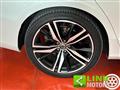 VOLVO V60 D4 Geartronic R-Design PRENOTATA