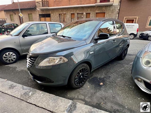 LANCIA Ypsilon 1.2 69 CV 5 porte Elefantino