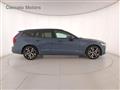 VOLVO V60 B4 (d) automatico Plus Dark