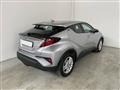 TOYOTA C-HR 1.8 Hybrid E-CVT Business