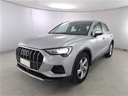 AUDI Q3 35 TDI S tronic Business Advanced