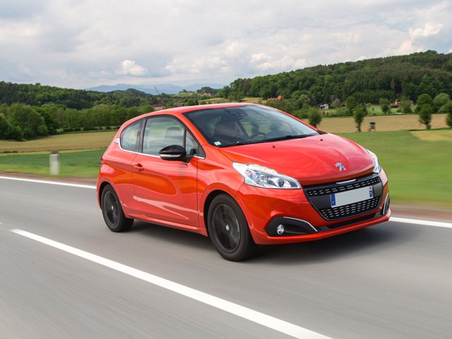 PEUGEOT 208 (2012) BlueHDi 100 S&S 3 porte Allure