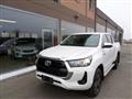 TOYOTA HILUX 2.4 D-4D A/T 4WD 4 porte Double Cab Lounge