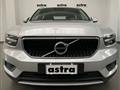 VOLVO XC40 D3 AWD Geartronic Momentum