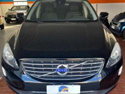VOLVO XC60 D3 Geartronic R-design Momentum