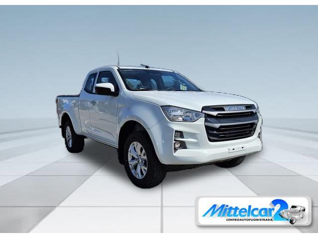 ISUZU D-MAX N60 1.9 Space Cab BB 4X4 + VASCA E GANCIO TRAINO