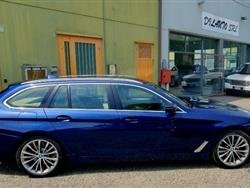 BMW SERIE 5 TOURING d xDrive Touring Luxury FINANZIAMENTI