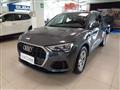 AUDI Q3 35 TDI S tronic Business