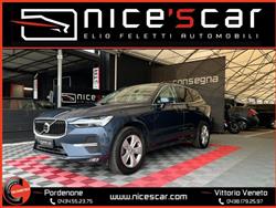 VOLVO XC60 B4 (d) AWD automatico Business