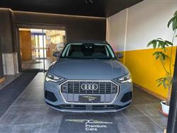 AUDI Q3 35 TDI S tronic Business