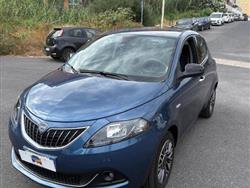 LANCIA YPSILON 1.0 69 CV 5 porte IBRIDA Alberta Ferretti