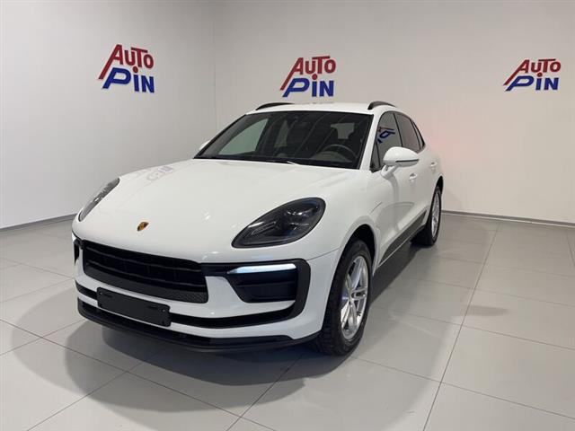 PORSCHE MACAN 2.0