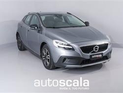 VOLVO V40 CROSS COUNTRY D2 Momentum (rottamazione euro 4)