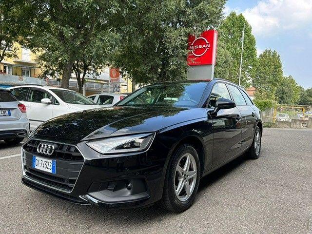 AUDI A4 30 TDI S tronic Business