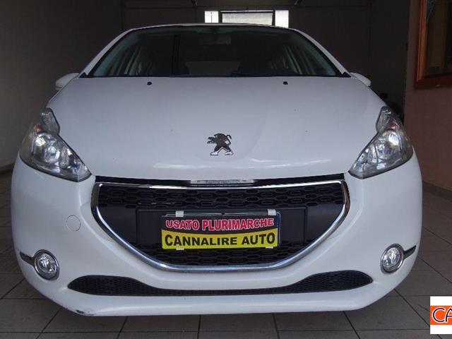 PEUGEOT 208 1.4 HDi 68 CV 5p. Allure