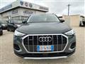 AUDI Q3 35 TDI quattro S tronic Business