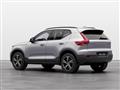 VOLVO XC40 B4 Mild Hybrid automatico Plus Dark - MY25