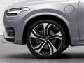 VOLVO XC90 T8 AWD automatico 7 posti Ultra Dark - MY25