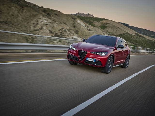 ALFA ROMEO STELVIO 2.2 Turbodiesel 210 CV AT8 Q4 Tributo Italiano