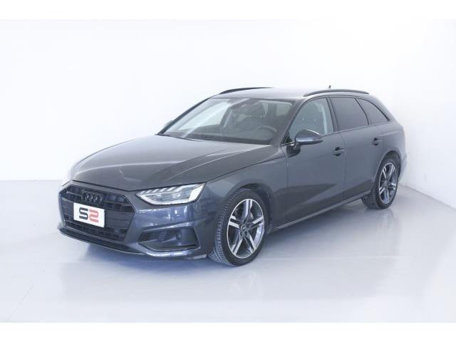 AUDI A4 AVANT Avant 40 TDI S tronic mhev Cerchi 18''/Pack black